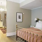 Bastion Hotell 4*