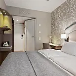 Bastion 4*