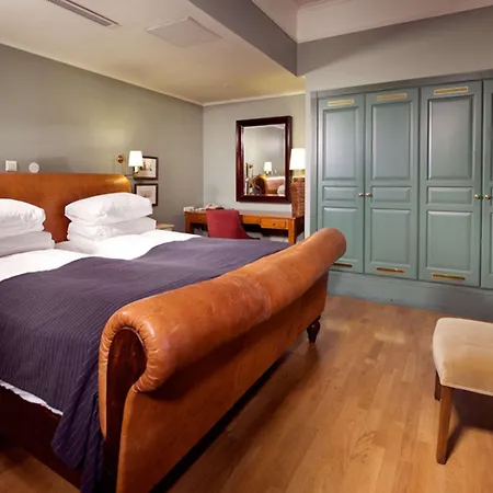 Hotell Bastion 4*